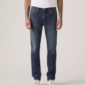 Men’s Levi’s 511 slim with tags. Dark wash blue denim. 28x30 stretch